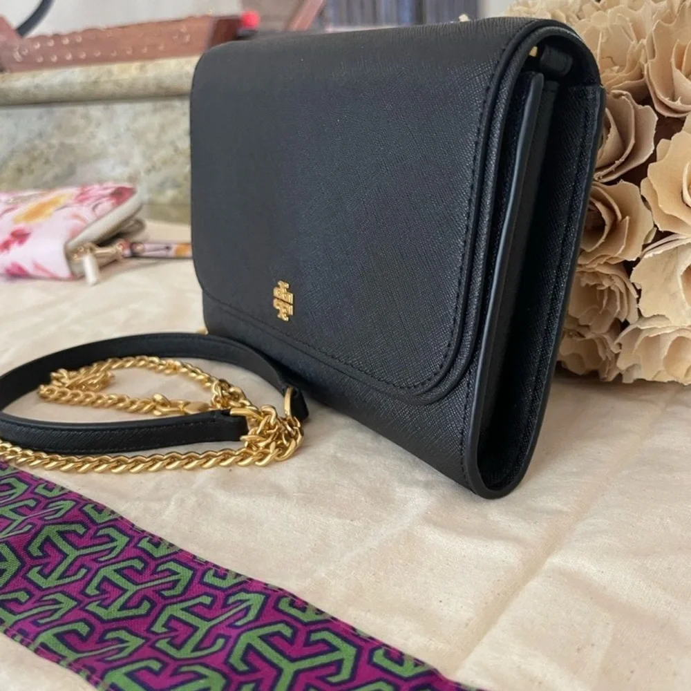 New tory burch Emerson chain wallet black